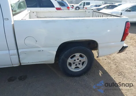 2004 Chevrolet Silverado 1500 Work Truck из США, поврежденный, VIN 1GCEC19X54Z260219